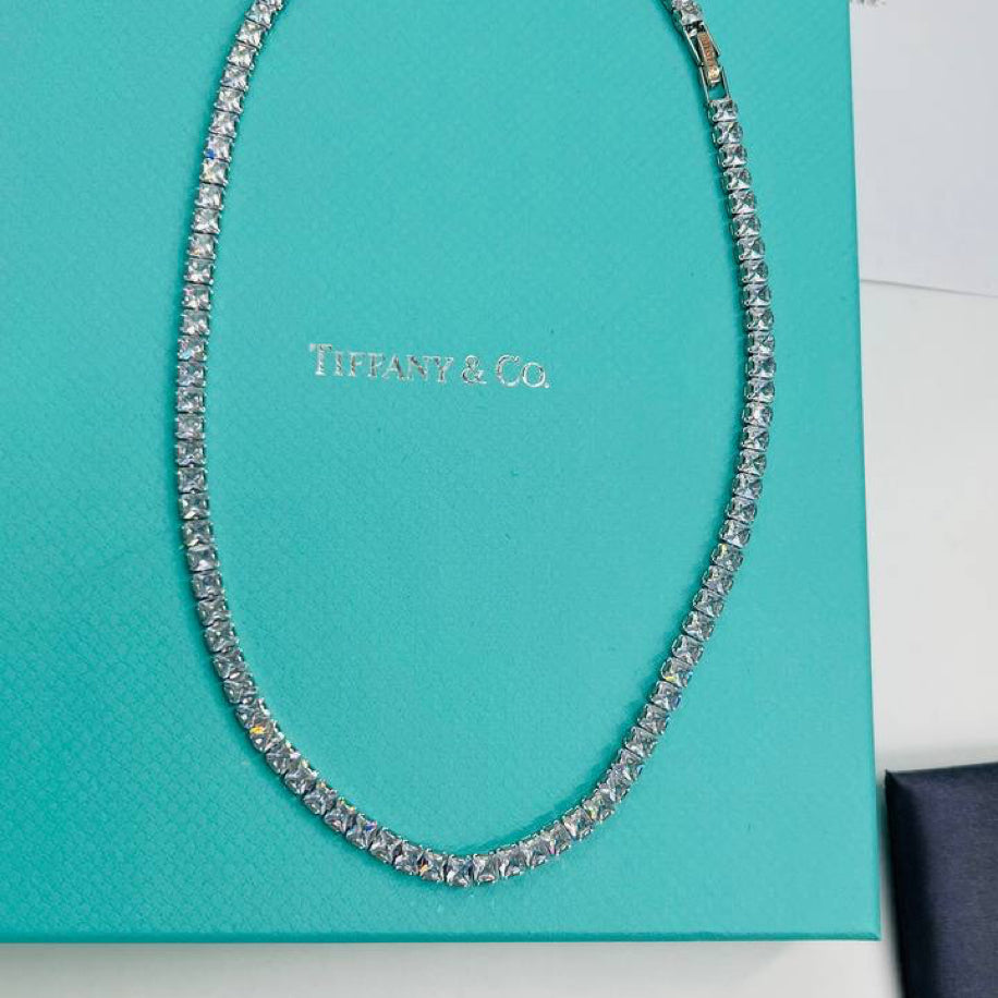 Tiffany Co Kolye (Silver)