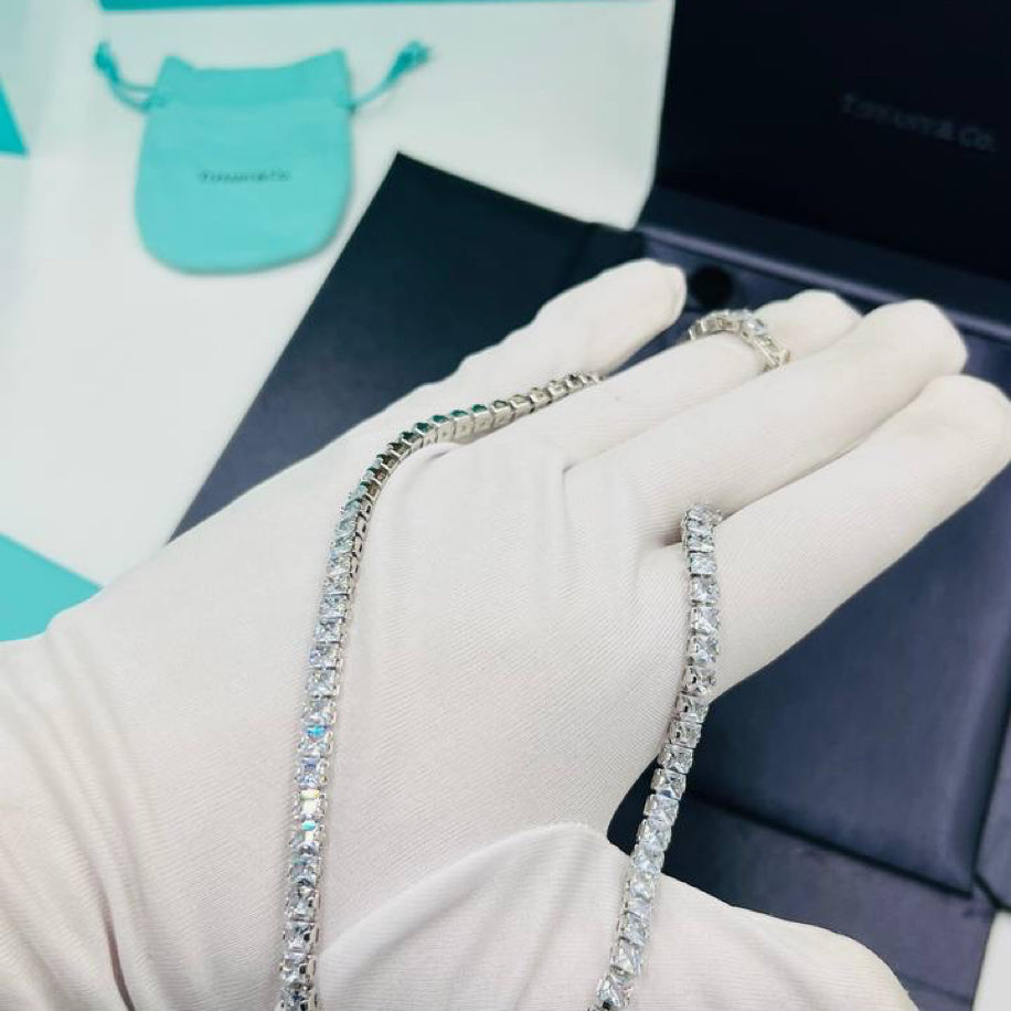 Tiffany Co Kolye (Silver)