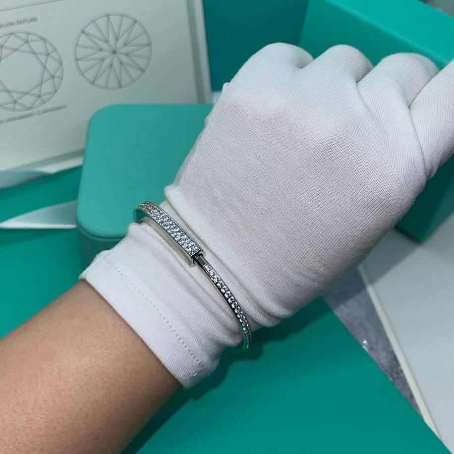 Tiffany Co Bilezik