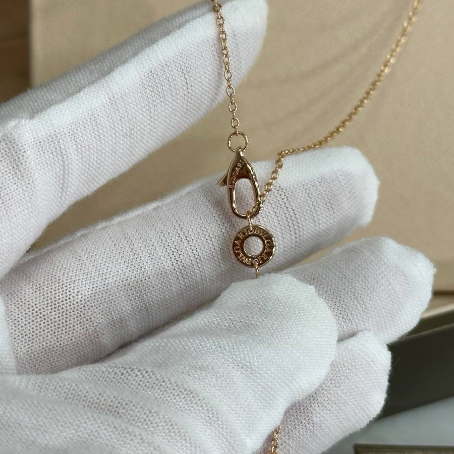 Bvlgari Kolye