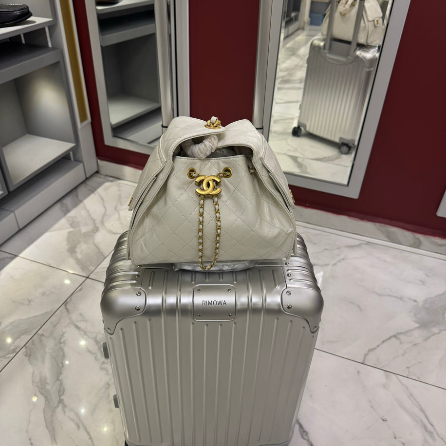 Chanel 25