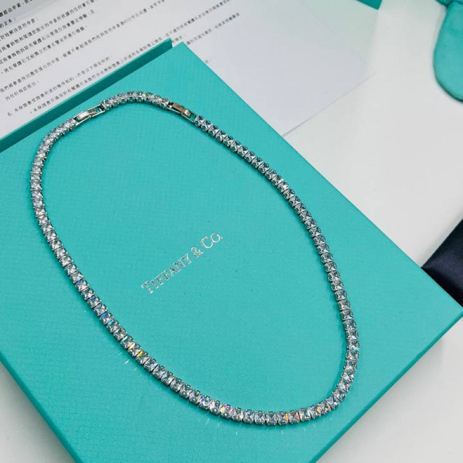 Tiffany Co Kolye (Silver)
